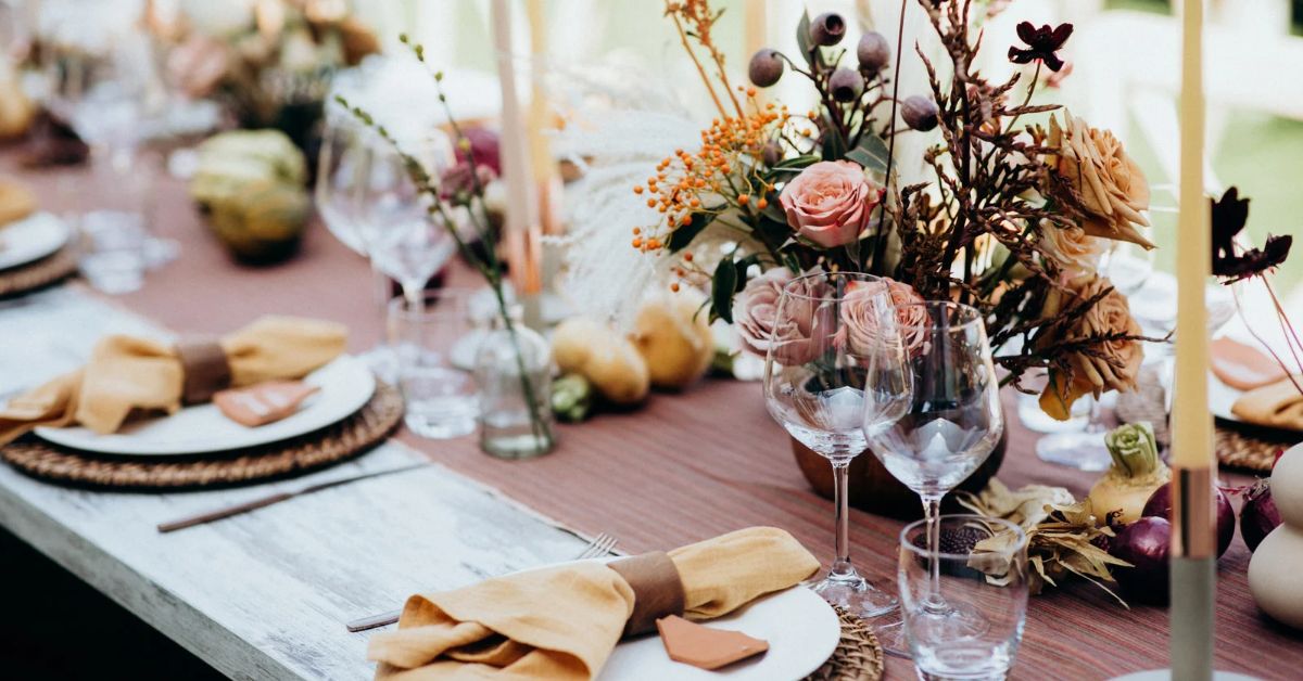 A beautiful Beach Wedding Venue table setup